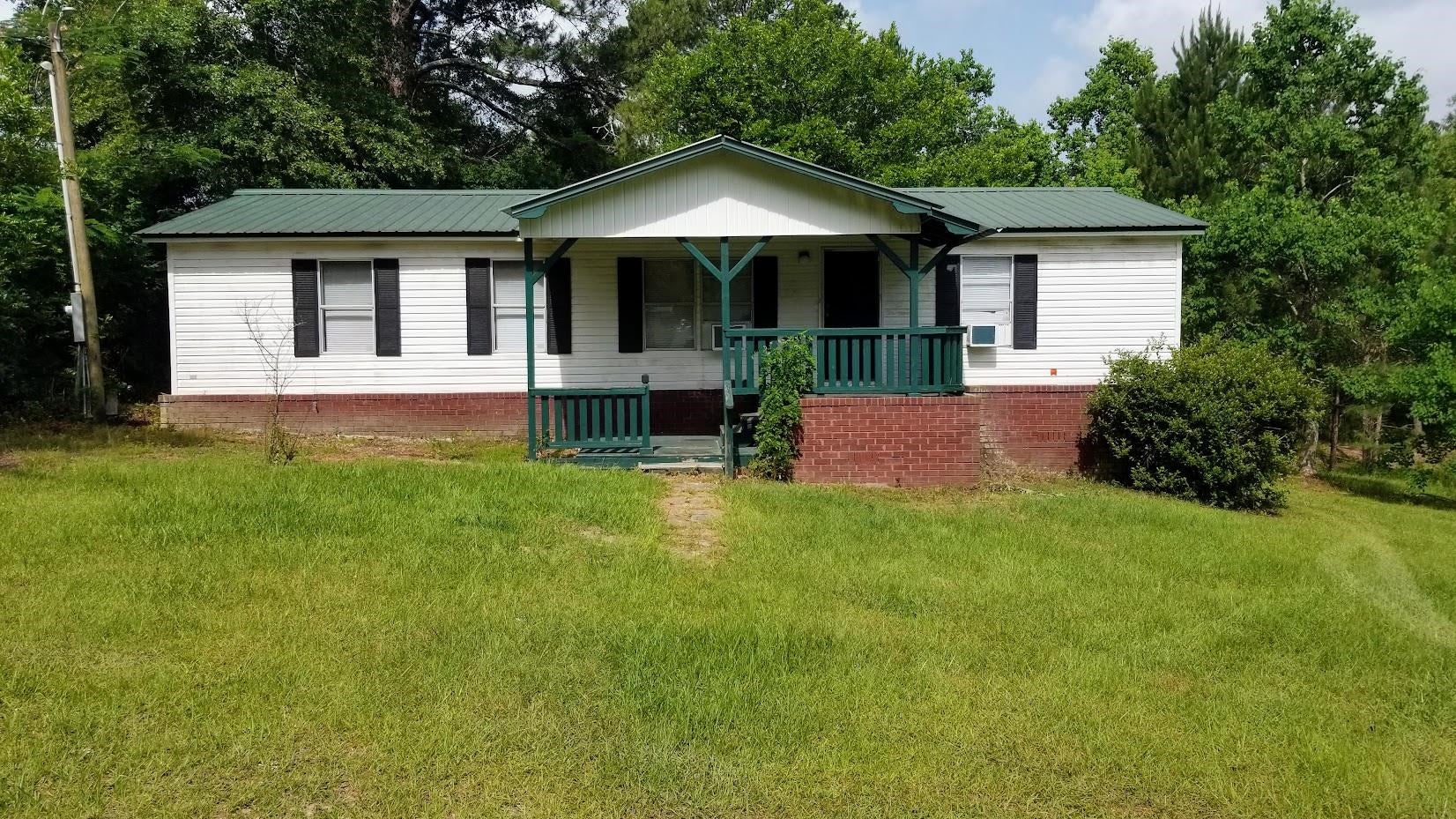 18009 Jd White Road Andalusia, AL 36420 - Photo 1 of 27 Gallery Image 1
