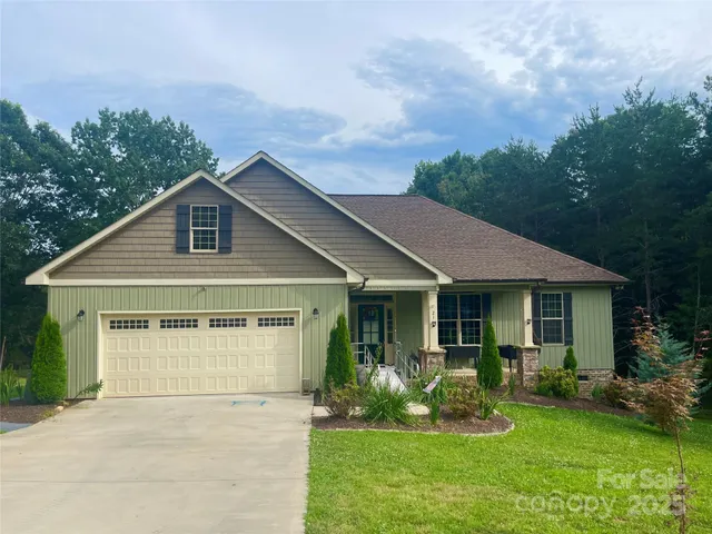 $424,900 | 21 Par Drive, Granite Falls, NC 28630