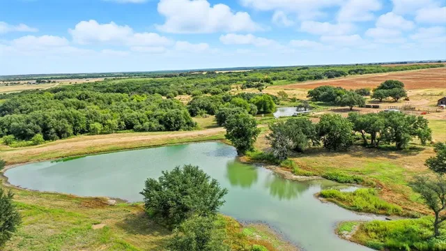 $2,000,000 | 200 Strother Road, Newcastle, TX 76372