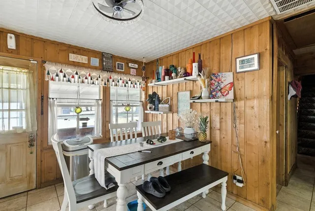 $2,000,000 | 200 Strother Road, Newcastle, TX 76372