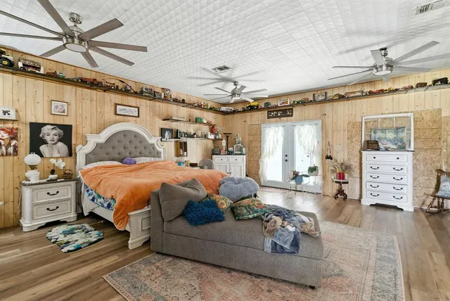 $2,000,000 | 200 Strother Road, Newcastle, TX 76372