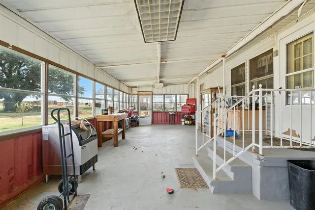 $2,000,000 | 200 Strother Road, Newcastle, TX 76372