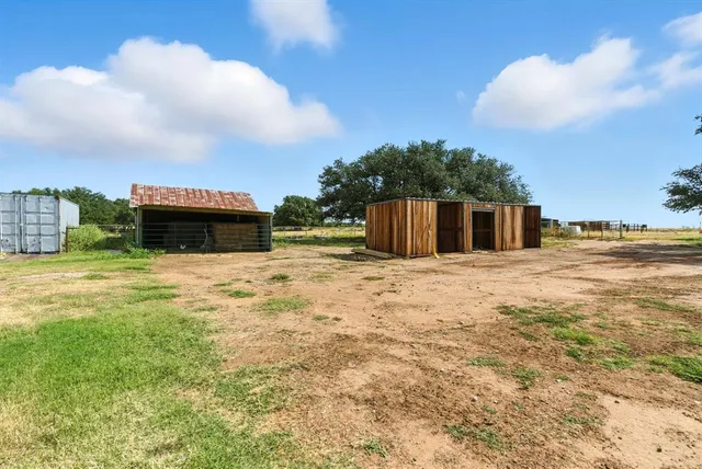 $2,000,000 | 200 Strother Road, Newcastle, TX 76372