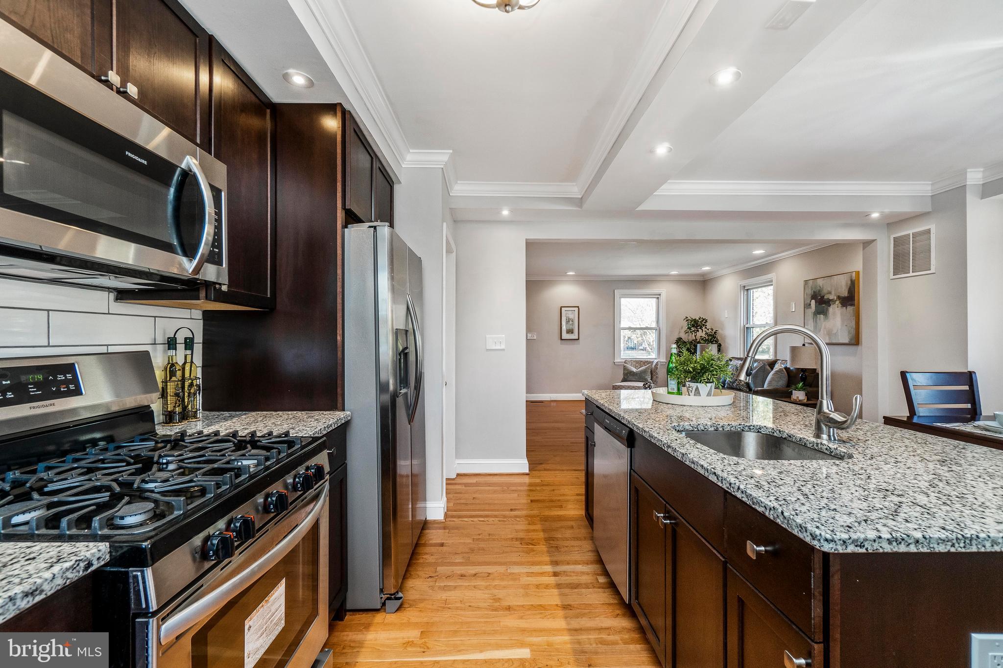 4553 Marble Hall Road Baltimore, MD 21239 - Photo 13 of 32 Kitchen with Stainless Steel Appliances
