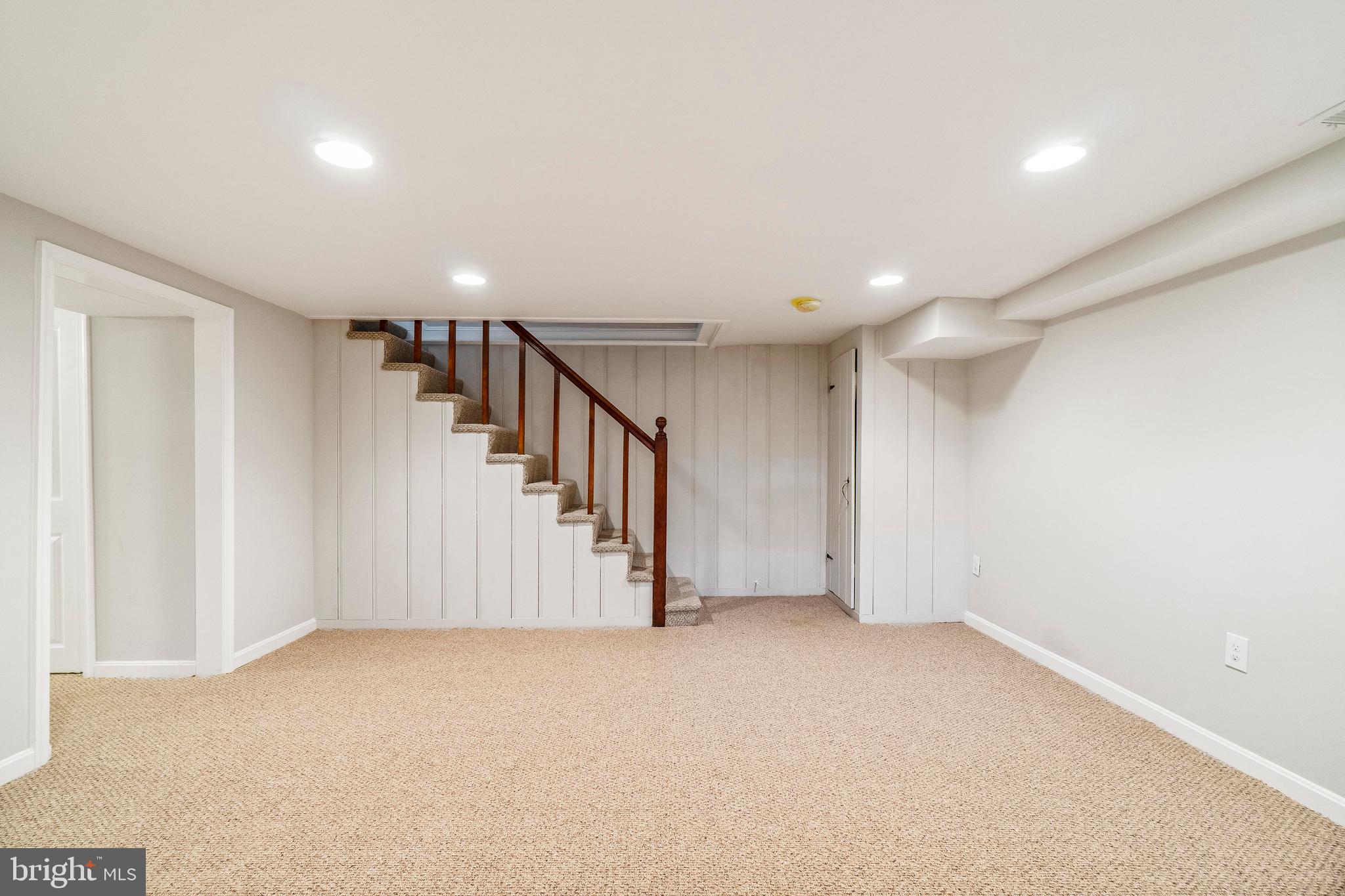 4553 Marble Hall Road Baltimore, MD 21239 - Photo 25 of 32 Lower Level - Family Room