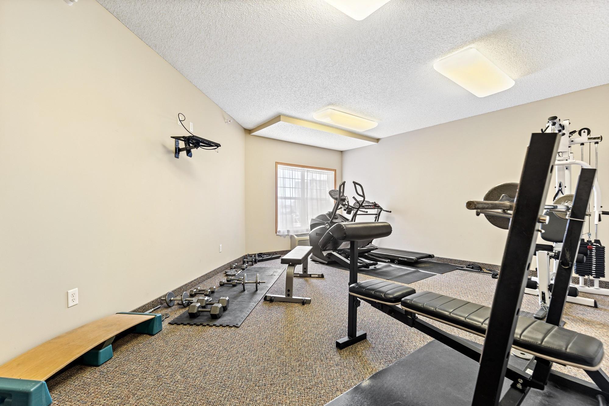 114200 Hundertmark Road, Unit 303 Chaska, MN 55318 - Photo 18 of 18 Gallery Image 18