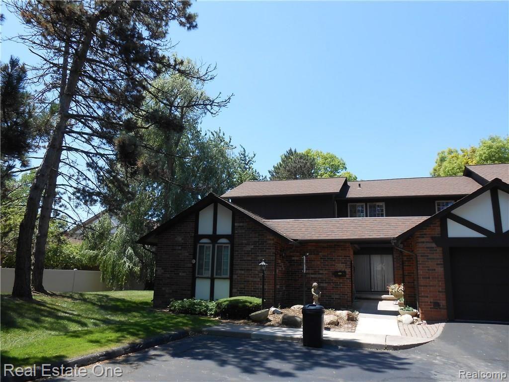 29346 Wellington Road West Southfield, MI 48034 - Photo 20 of 27
