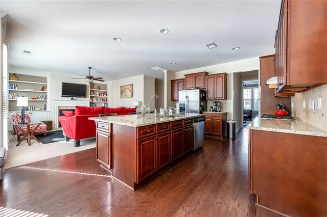 $555,900 | 6395 Century Park Place Southeast, Mableton, GA 30126