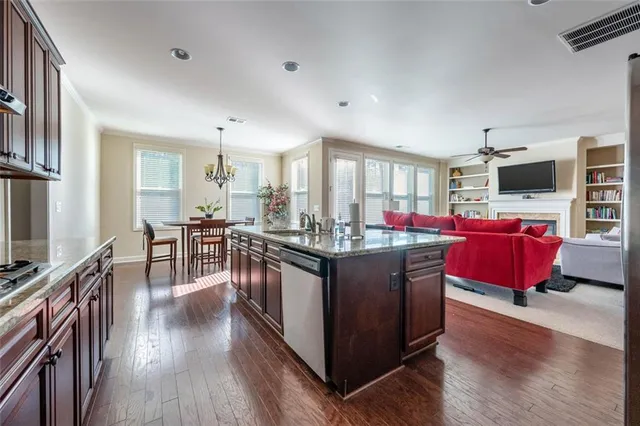 $555,900 | 6395 Century Park Place Southeast, Mableton, GA 30126