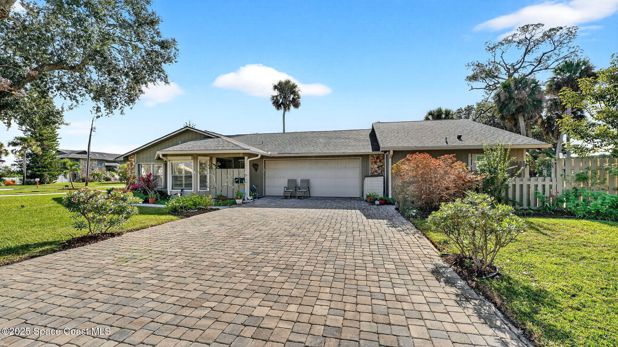 1100 South Riverside Drive Edgewater, FL 32132 - Photo 11 of 67 10-web-or-mls-018_DSC04136