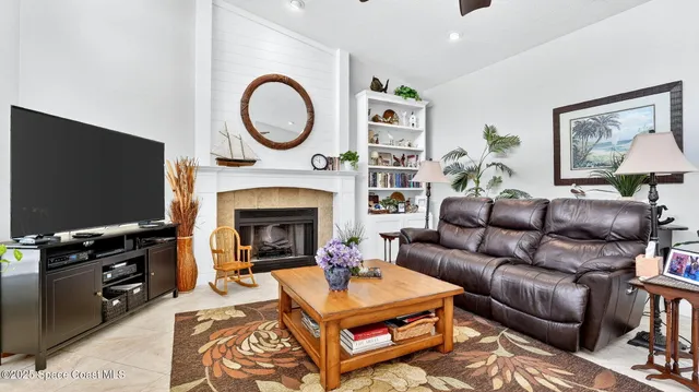 $874,900 | 1100 South Riverside Drive, Edgewater, FL 32132