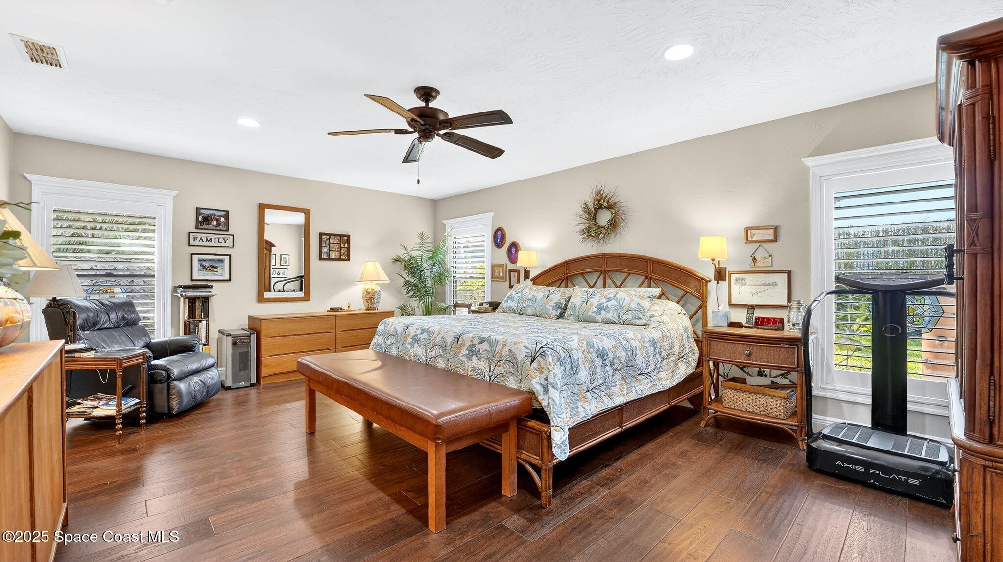 1100 South Riverside Drive Edgewater, FL 32132 - Photo 31 of 67 Primary Bedroom