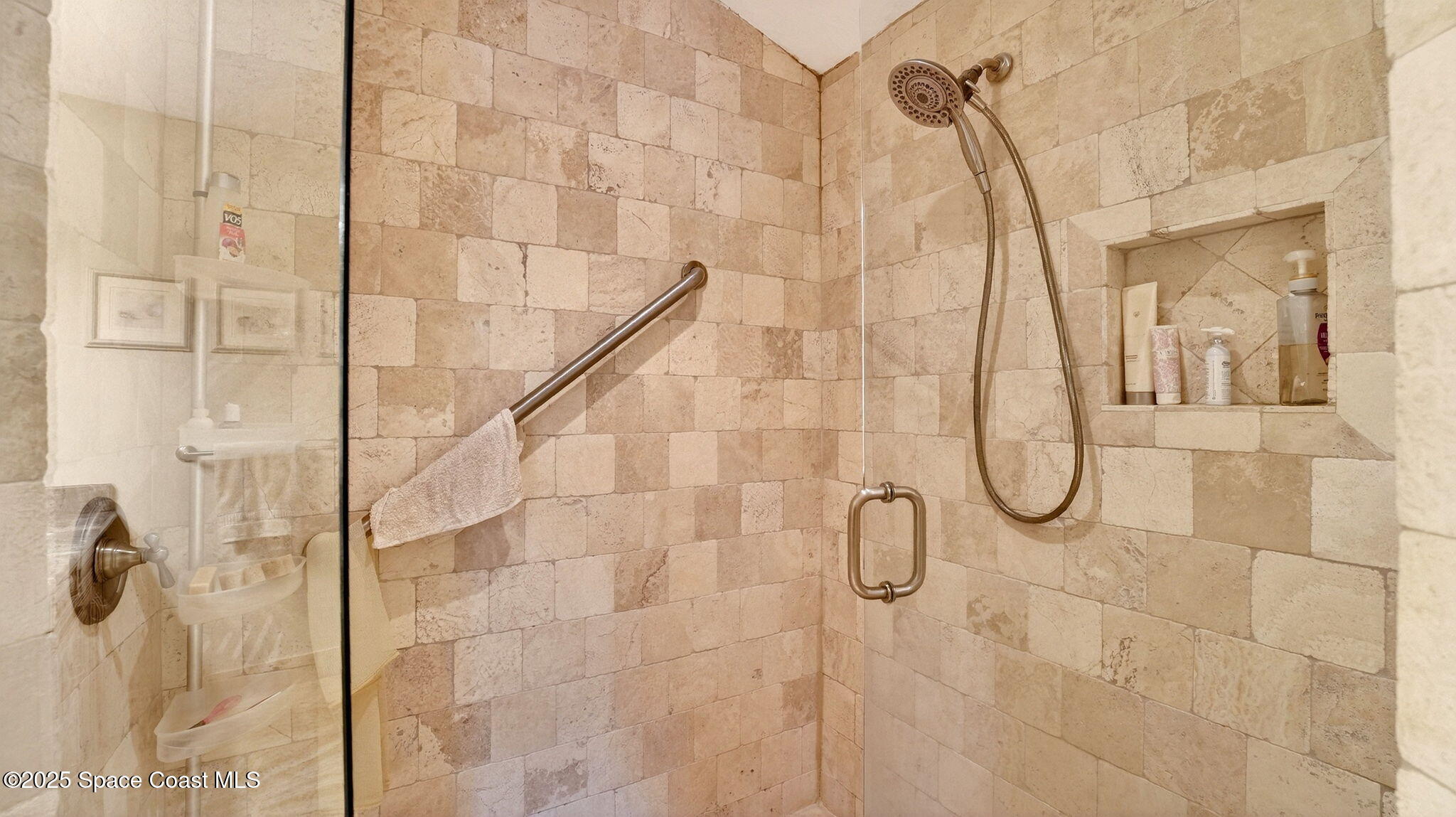 1100 South Riverside Drive Edgewater, FL 32132 - Photo 35 of 67 Primary shower