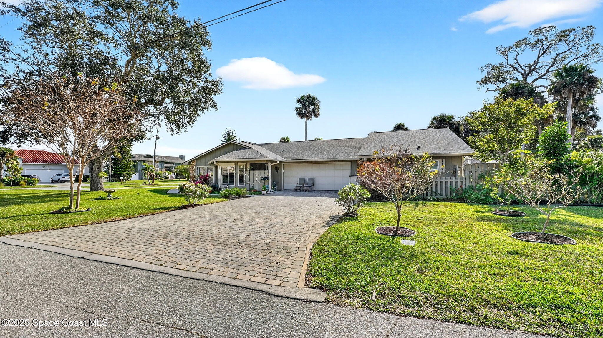 1100 South Riverside Drive Edgewater, FL 32132 - Photo 7 of 67 9-web-or-mls-017_DSC04135