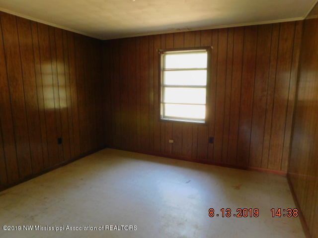 932 3rd Street Lambert, MS 38643 - Photo 14 of 15 DSCN2433