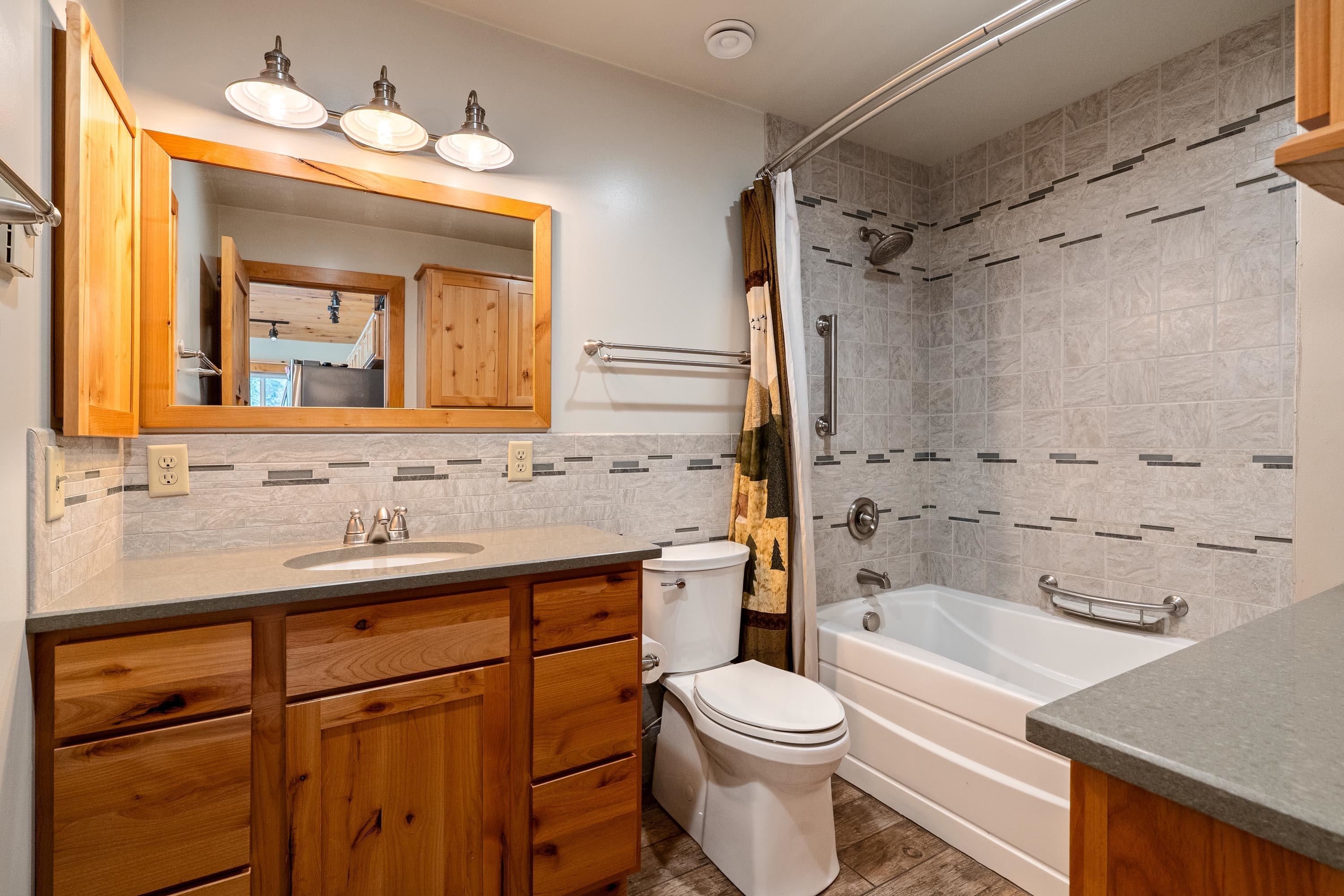 28 First Thought Loop Laurier, WA 99146 - Photo 13 of 50