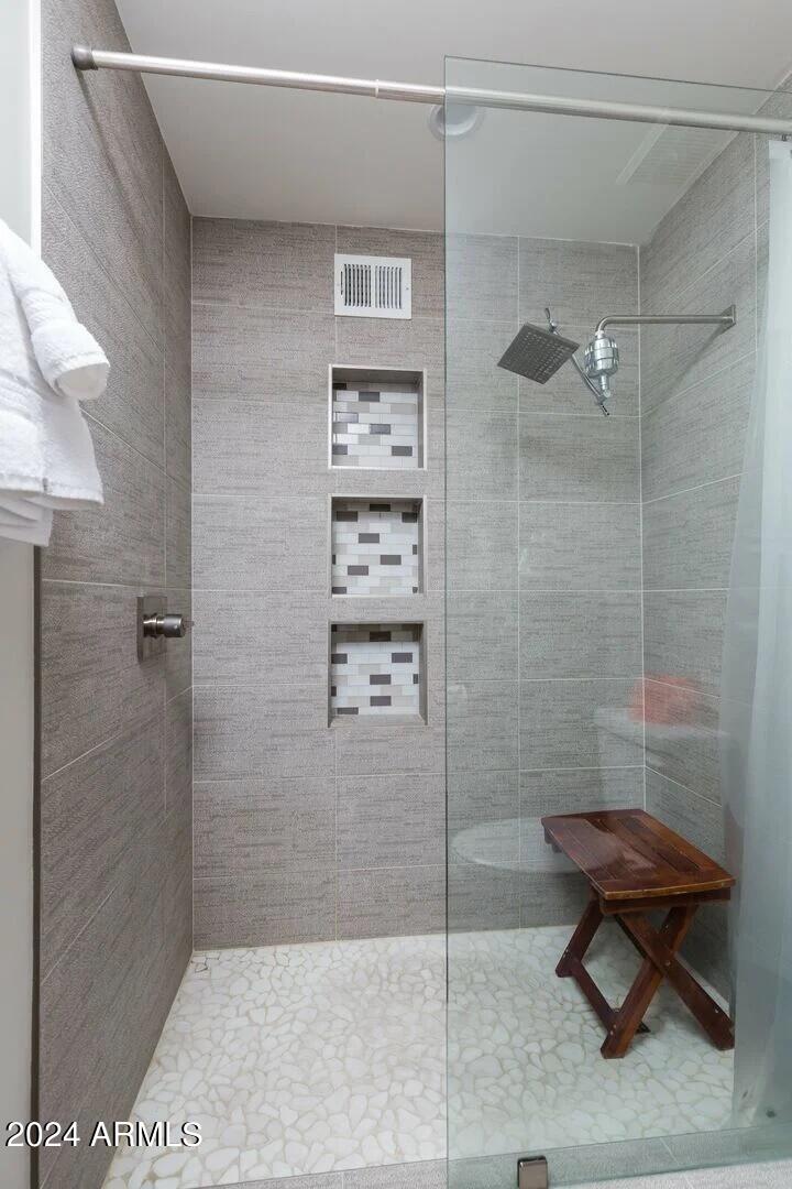 4950 North Miller Road, Unit 230 Scottsdale, AZ 85251 - Photo 13 of 17 image_161089381