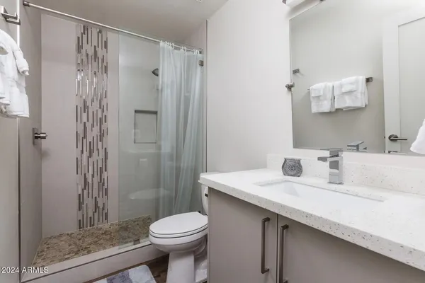 $2,999 | 4950 North Miller Road, Unit 230, Scottsdale, AZ 85251