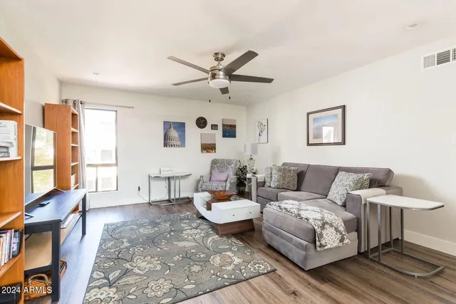 $1,620 | 4950 North Miller Road, Unit 230, Scottsdale, AZ 85251