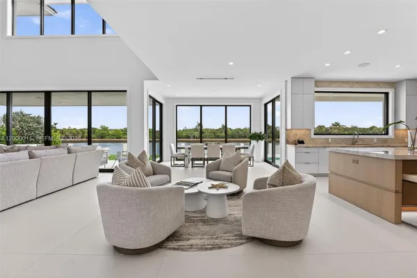 $10,495,000 | 2010 Intracoastal Drive, Fort Lauderdale, FL 33305