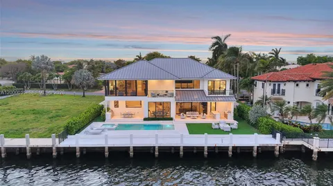 $10,495,000 | 2010 Intracoastal Drive, Fort Lauderdale, FL 33305