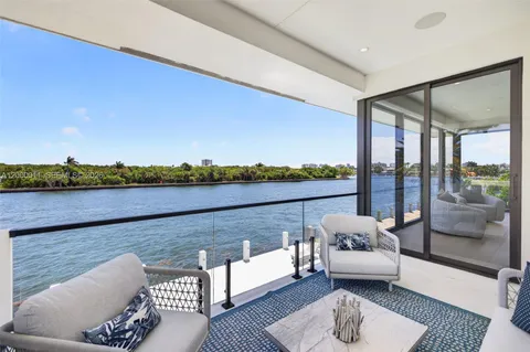 $10,495,000 | 2010 Intracoastal Drive, Fort Lauderdale, FL 33305