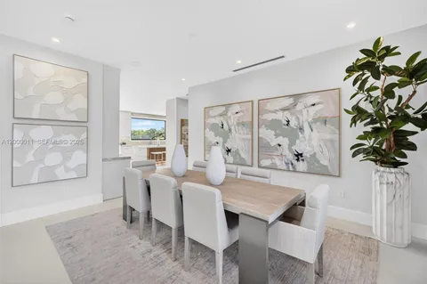 $10,495,000 | 2010 Intracoastal Drive, Fort Lauderdale, FL 33305