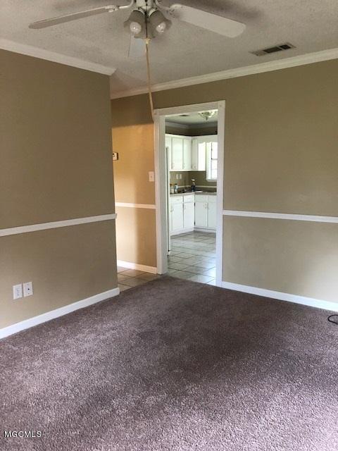 3521 Berkshire Road Moss Point, MS 39562 - Photo 4 of 14 IMG_0792