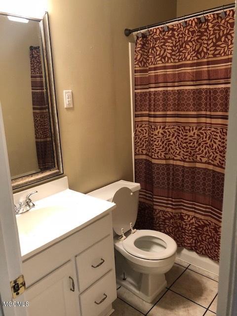 3521 Berkshire Road Moss Point, MS 39562 - Photo 9 of 14 IMG_0785
