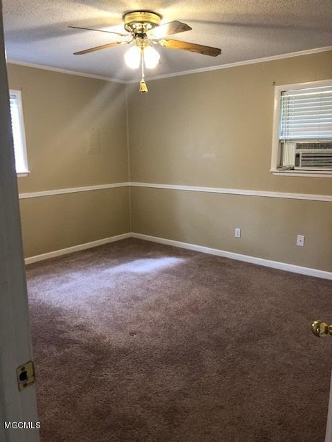 3521 Berkshire Road Moss Point, MS 39562 - Photo 10 of 14 IMG_0788