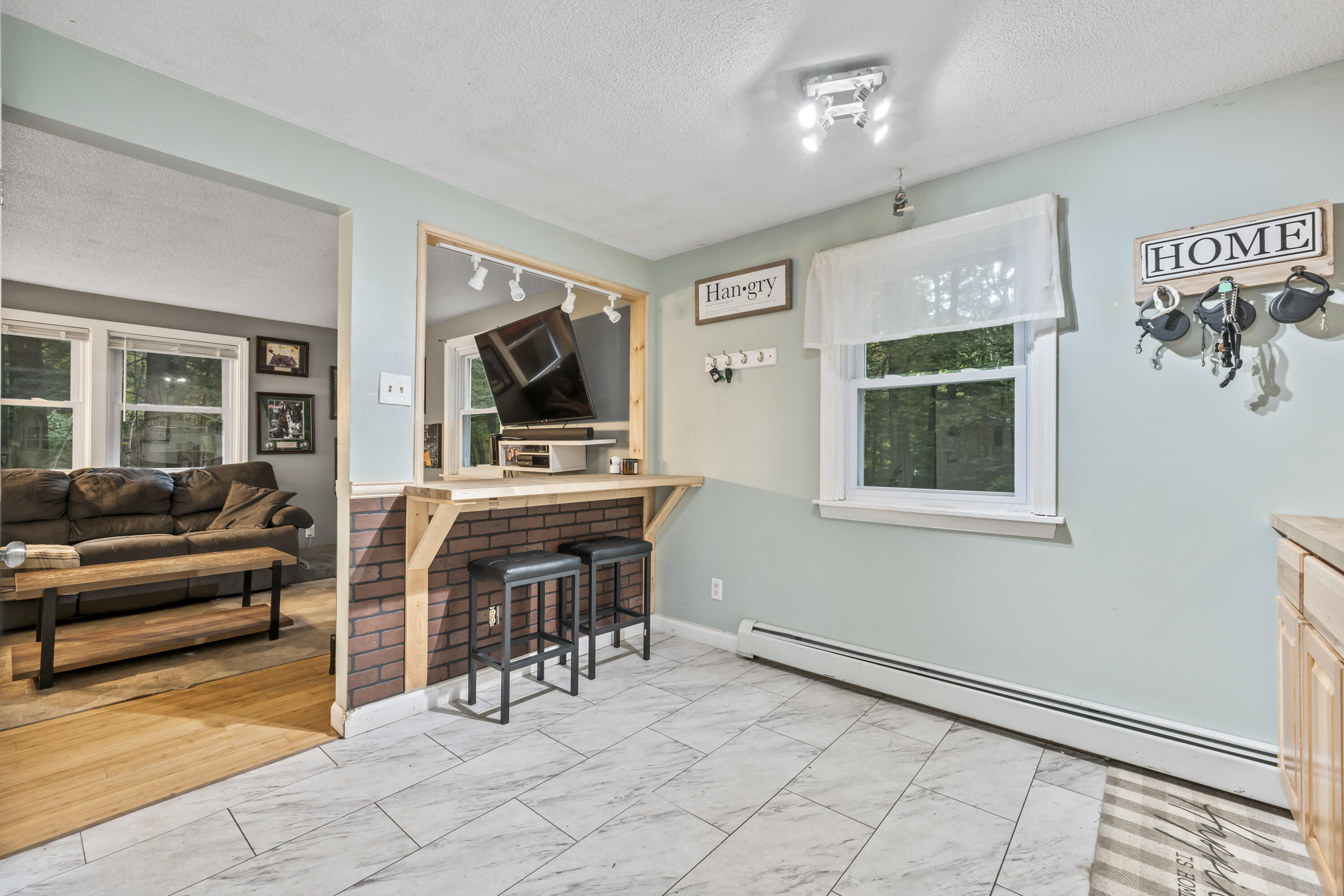 146 Highland Road Standish, ME 04084 - Photo 11 of 36 146 Highlands Rd_116