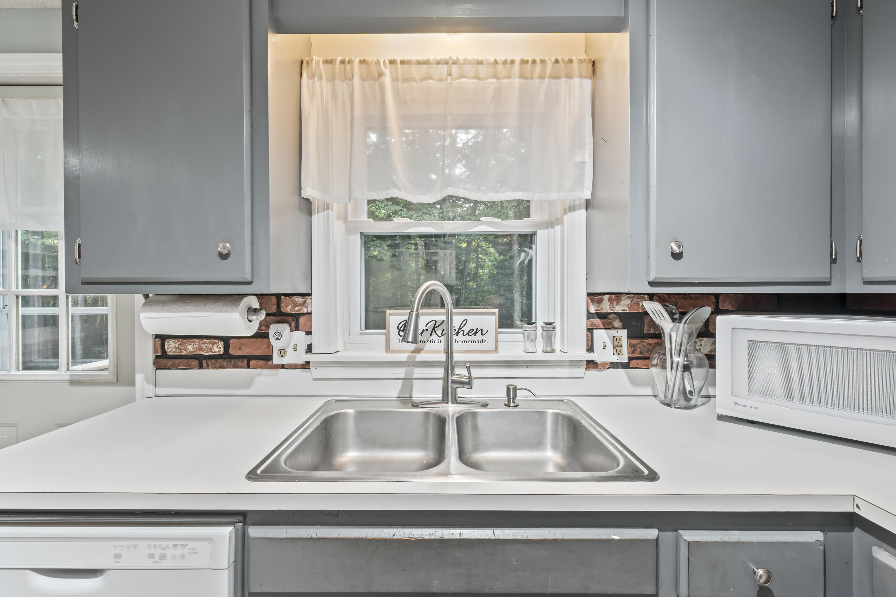 146 Highland Road Standish, ME 04084 - Photo 16 of 36 146 Highlands Rd_121