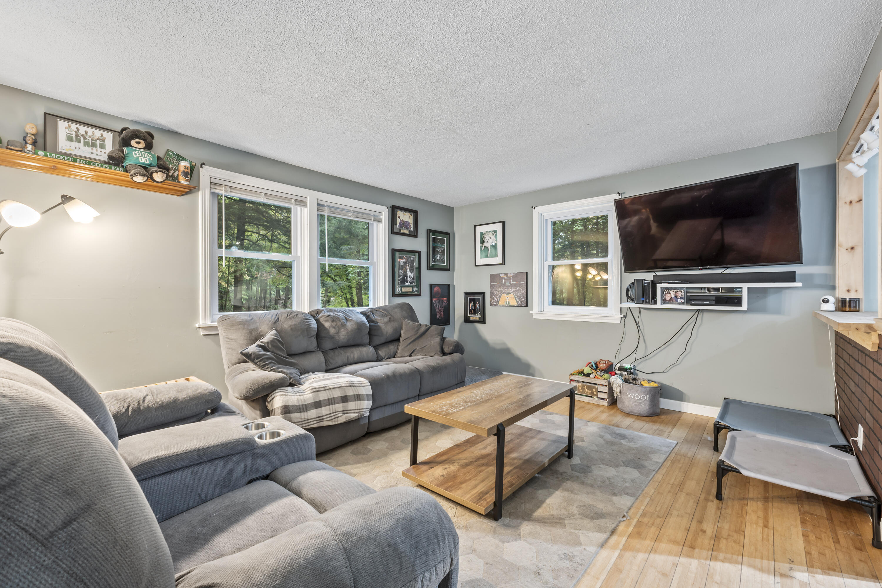 146 Highland Road Standish, ME 04084 - Photo 8 of 36 146 Highlands Rd_115