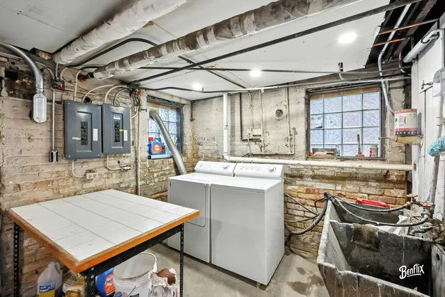 $850,000 | 1224 West Lunt Avenue, Chicago, IL 60626