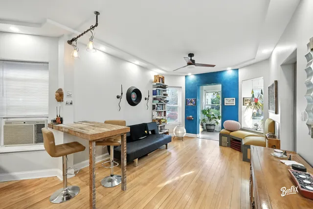 $850,000 | 1224 West Lunt Avenue, Chicago, IL 60626