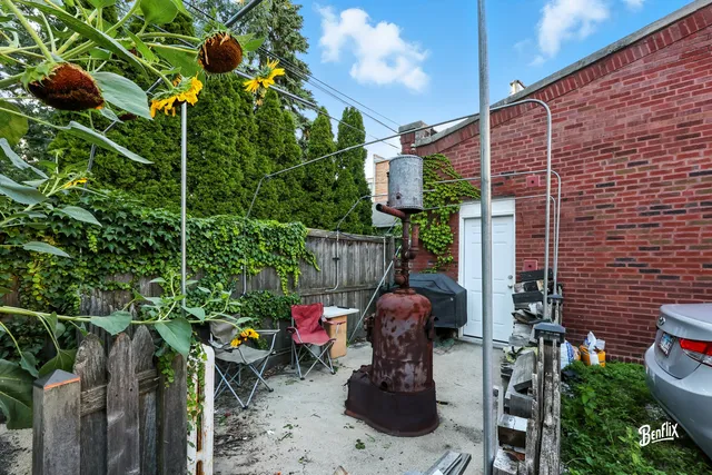 $850,000 | 1224 West Lunt Avenue, Chicago, IL 60626