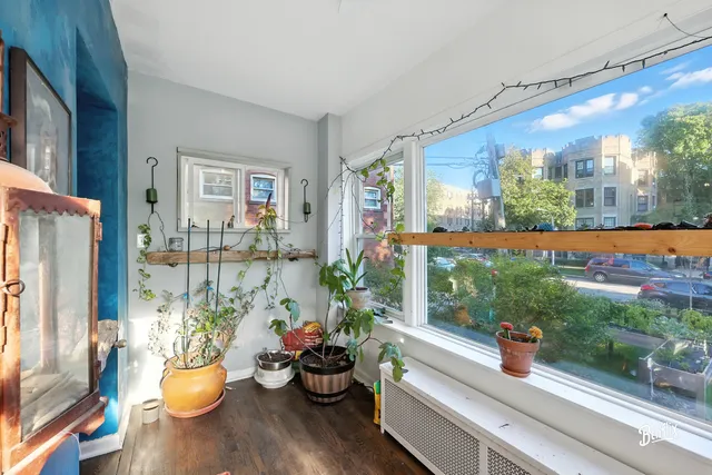 $850,000 | 1224 West Lunt Avenue, Chicago, IL 60626