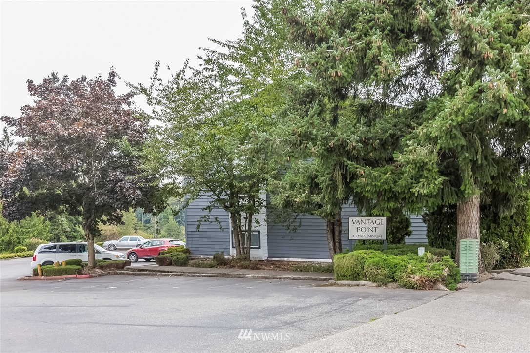 2513 Northeast 4th Street, Unit 321 Renton, WA 98056 - Photo 17 of 19 Gallery Image 17