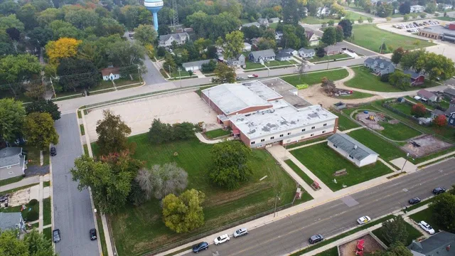 $749,900 | 520 East Holum Street, DeForest, WI 53532