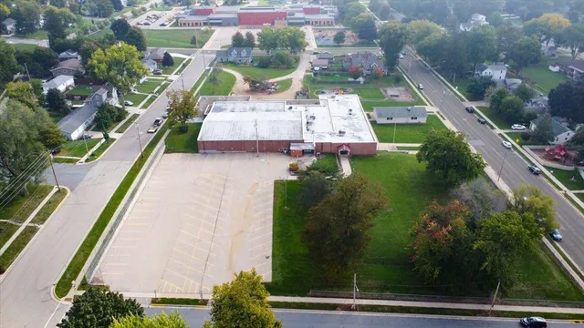 $749,900 | 520 East Holum Street, DeForest, WI 53532