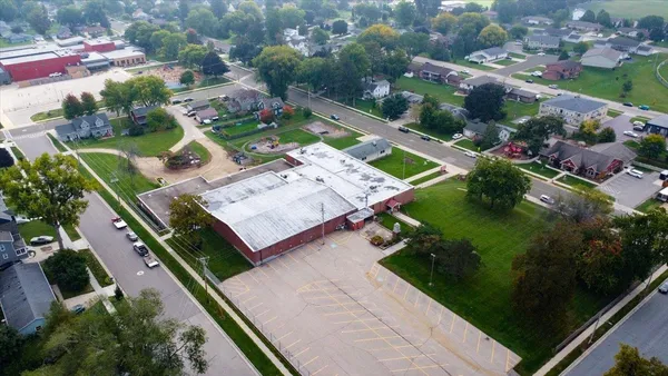 $649,900 | 520 East Holum Street, DeForest, WI 53532