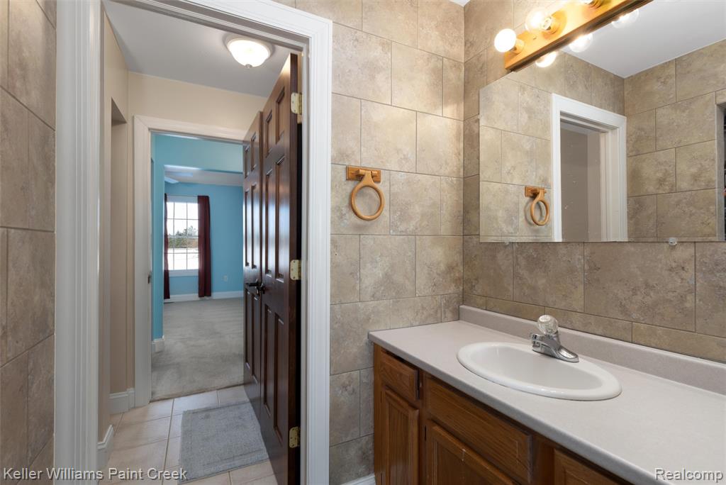 15289 Imlay City Road Capac, MI 48014 - Photo 17 of 61