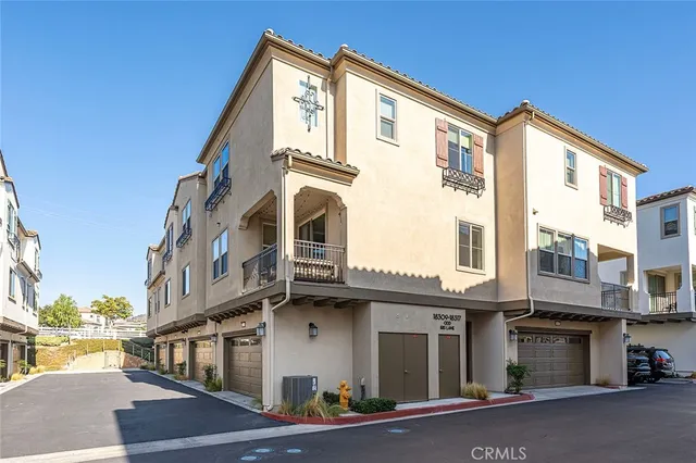 $740,000 | 18315 Iris Lane, Yorba Linda, CA 92886