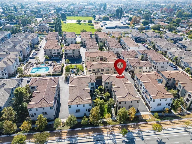 $740,000 | 18315 Iris Lane, Yorba Linda, CA 92886