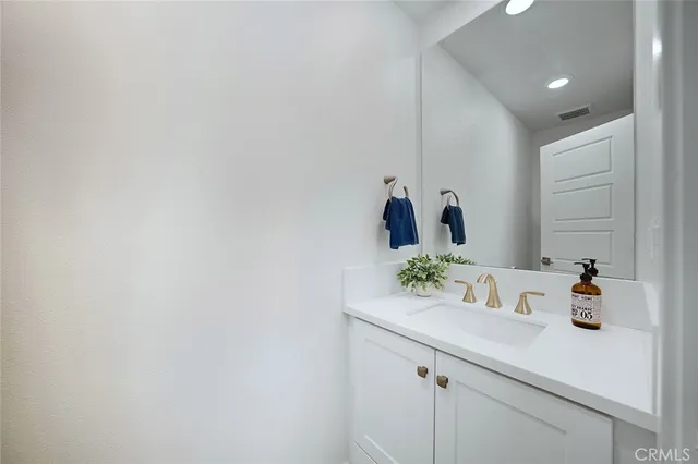 $740,000 | 18315 Iris Lane, Yorba Linda, CA 92886