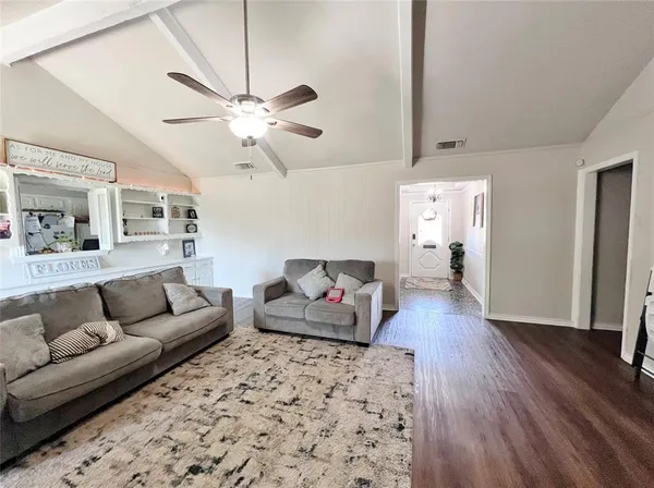 $2,550 | 4219 Oak Arbor Drive, Dallas, TX 75233