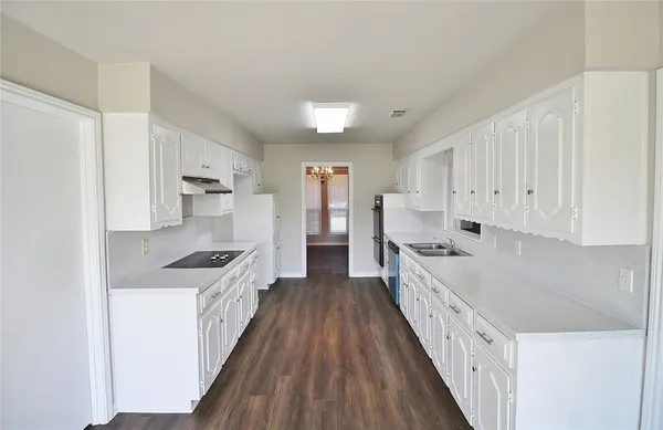 $2,550 | 4219 Oak Arbor Drive, Dallas, TX 75233