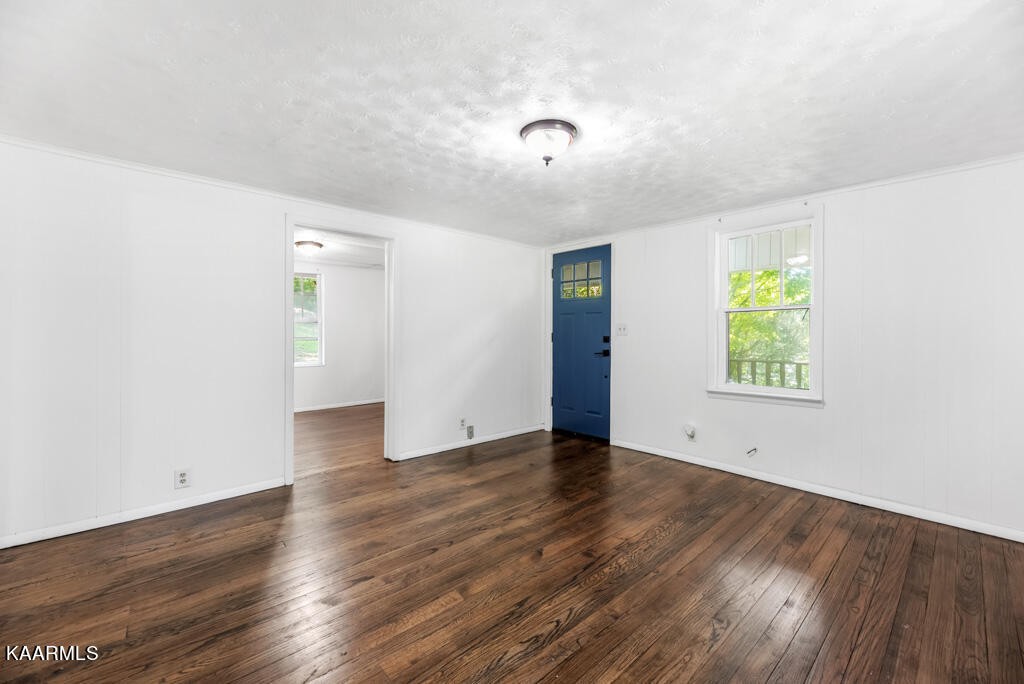 9519 Pedigo Road Powell, TN 37849 - Photo 4 of 29 Gallery Image 4