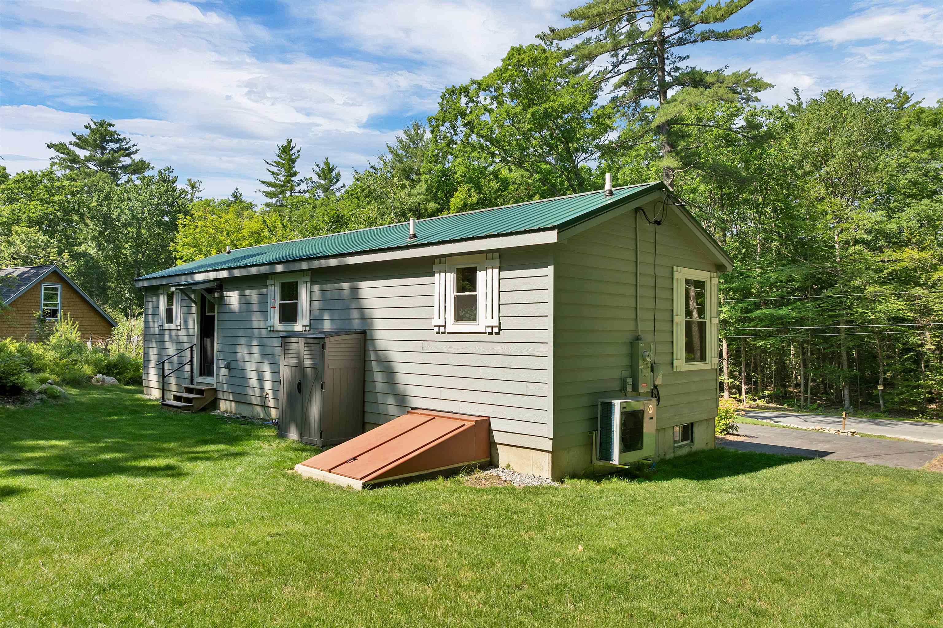 616 Deer Meadow Road Webster, NH 03303 - Photo 3 of 41