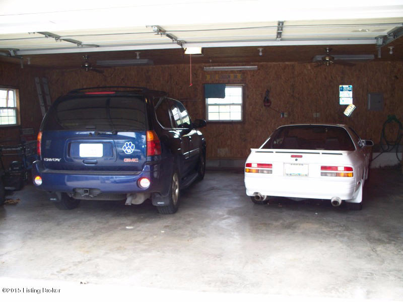 88 LCPL Hanson USMC Road Buffalo, KY 42716 - Photo 17 of 28 GARAGE